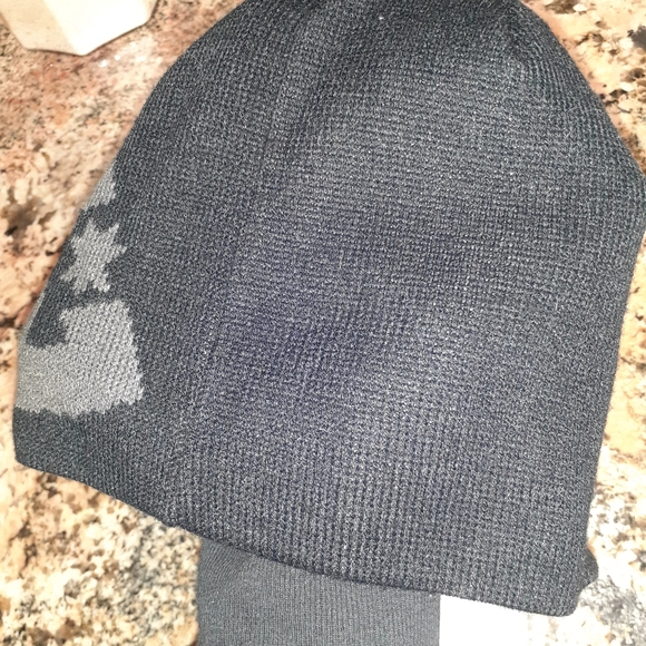 dc beanie hat